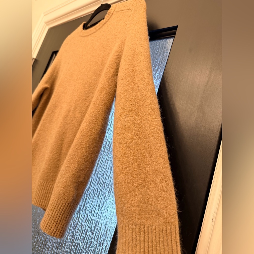 J. Crew Men's Camel Crewneck Sweater From The Extra Soft Collection-Size M - Picture 3 of 12